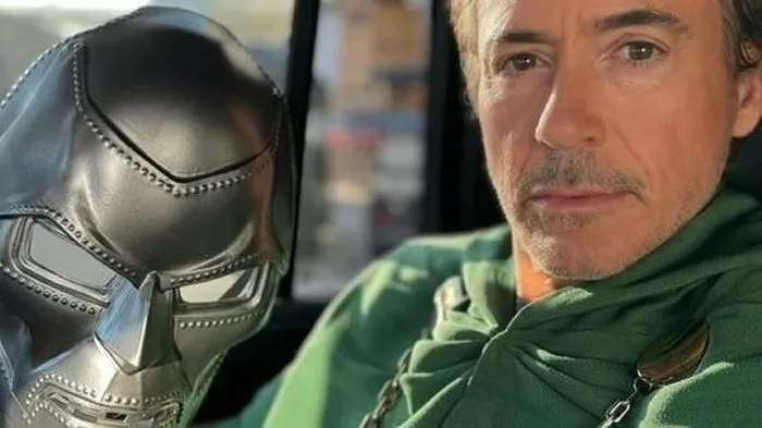 Robert Downey Jr. tái xuất Marvel