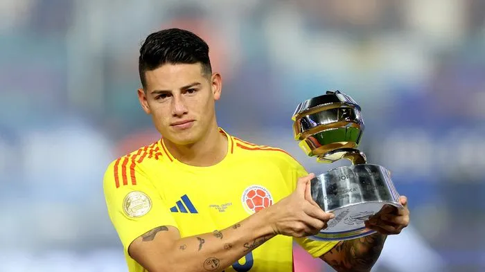 James Rodriguez đắt hàng ở phiên chợ hè