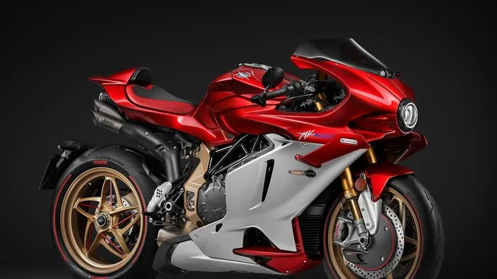 Chi tiết siêu môtô MV Agusta Superveloce 1000 Serie Oro