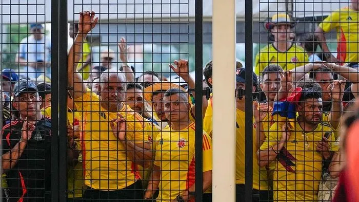 Vết gợn trong ngày Messi vô địch Copa America