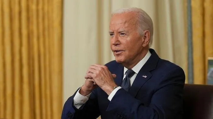 Ông Biden bất ngờ rút khỏi cuộc đua vào Nhà Trắng