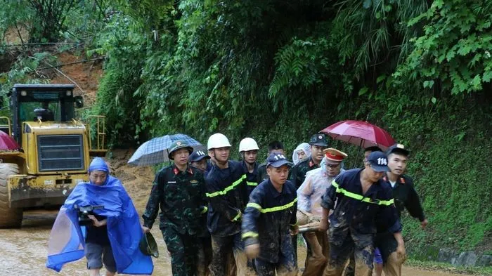 Hà Giang gửi cảnh báo khẩn qua Zalo sau vụ sạt lở rạng sáng 13/7