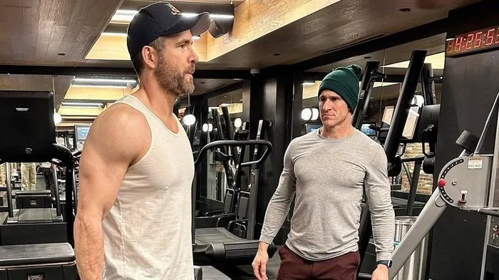 Ryan Reynolds không muốn cơ bắp quá vạm vỡ