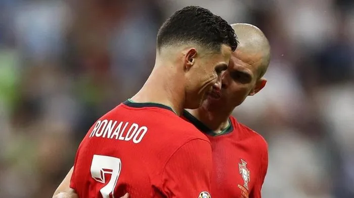 Ronaldo chia tay EURO 2024 mà không biết ghi bàn