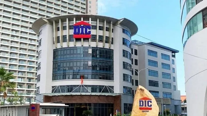 DIC Corp lãi cao nhất 10 quý