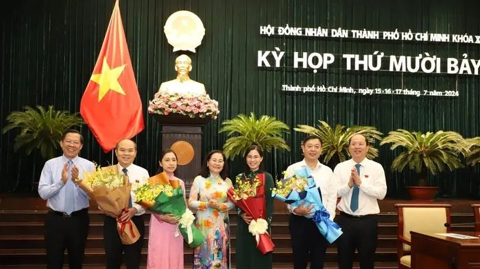 TP.HCM bổ sung hai Ủy viên UBND