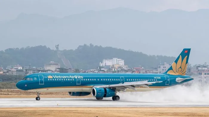 Điều gì đang xảy ra với cổ phiếu Vietnam Airlines?