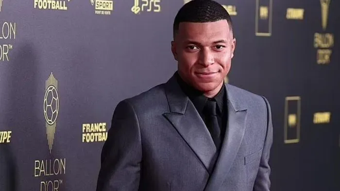 Mbappe sắp lên chức chủ tịch